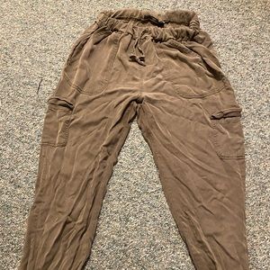 Medium cargo pants
